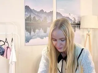 setsuko_nordmeyer on Flirt4Free 