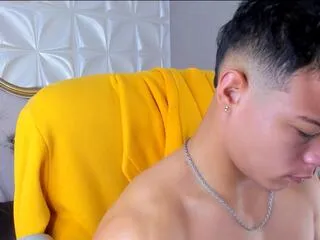 Offline taylor_brooks on Flirt4Free