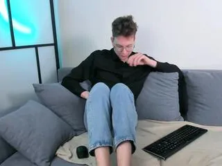 Offline teddy_parker on Flirt4Free