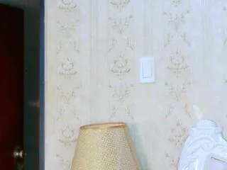 tianah_glow — Freechat on Flirt4Free