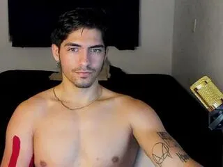 Offline zack_bonett on Flirt4Free