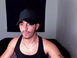 Offline zack_bonett on Flirt4Free