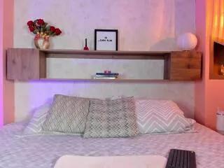 zara_slim from Flirt4Free