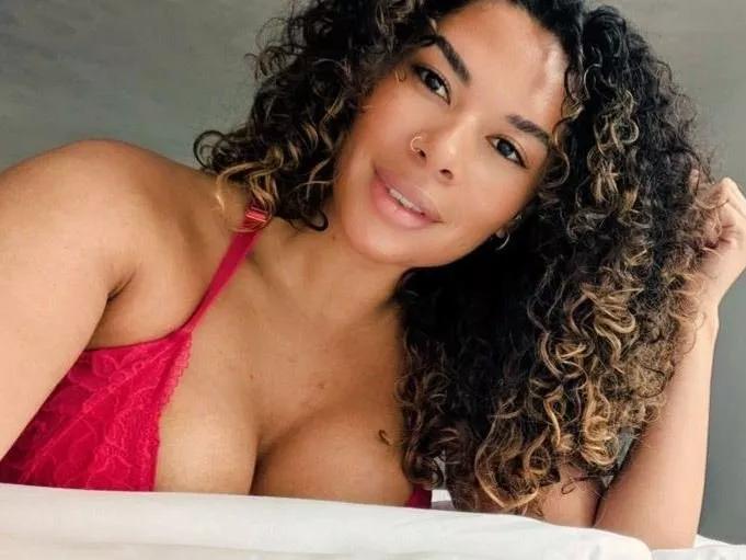 CoCo_Cream from Streamate