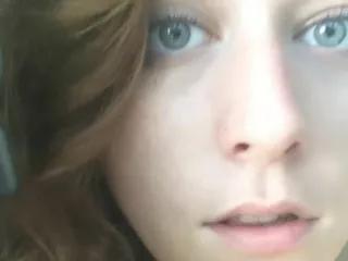 HolliLovely from Streamate