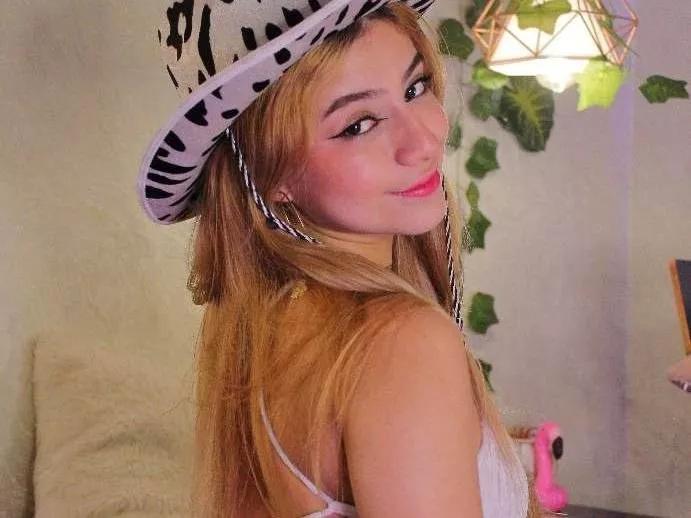 littlejaz from Streamate