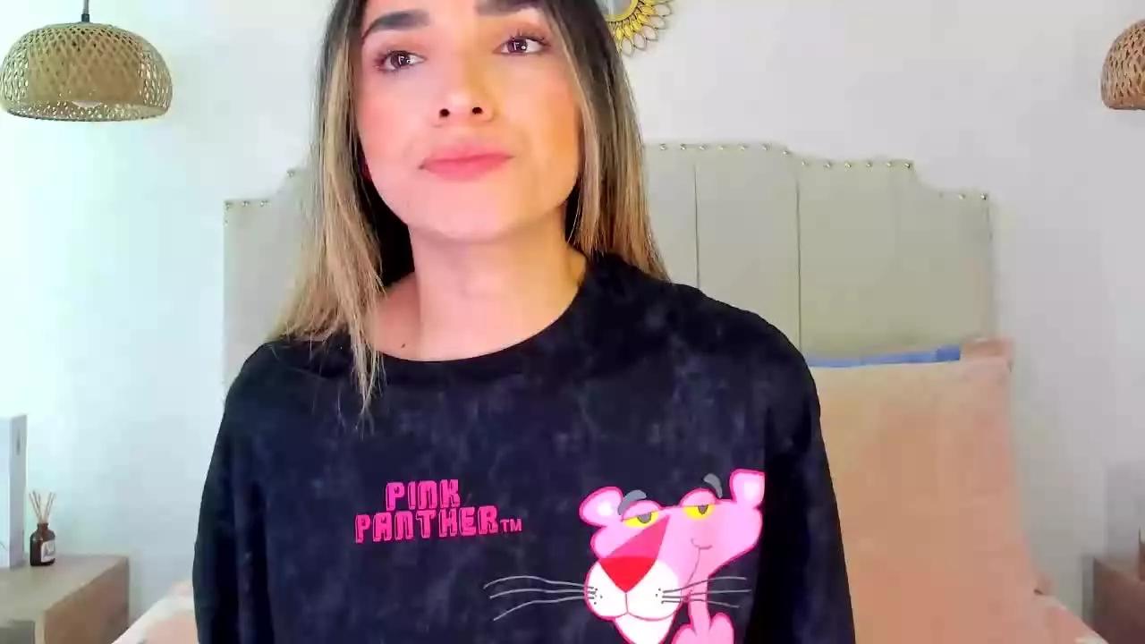 Adara_Cooper from Streamray