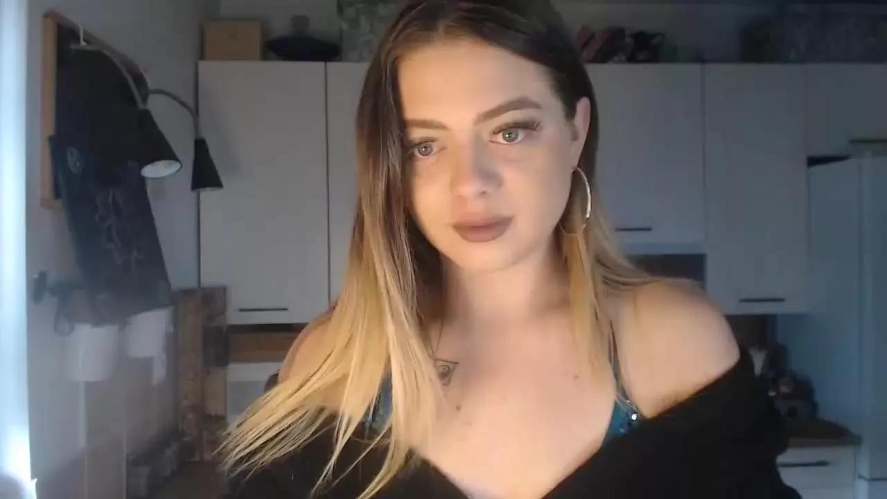 BuffyLust from Streamray