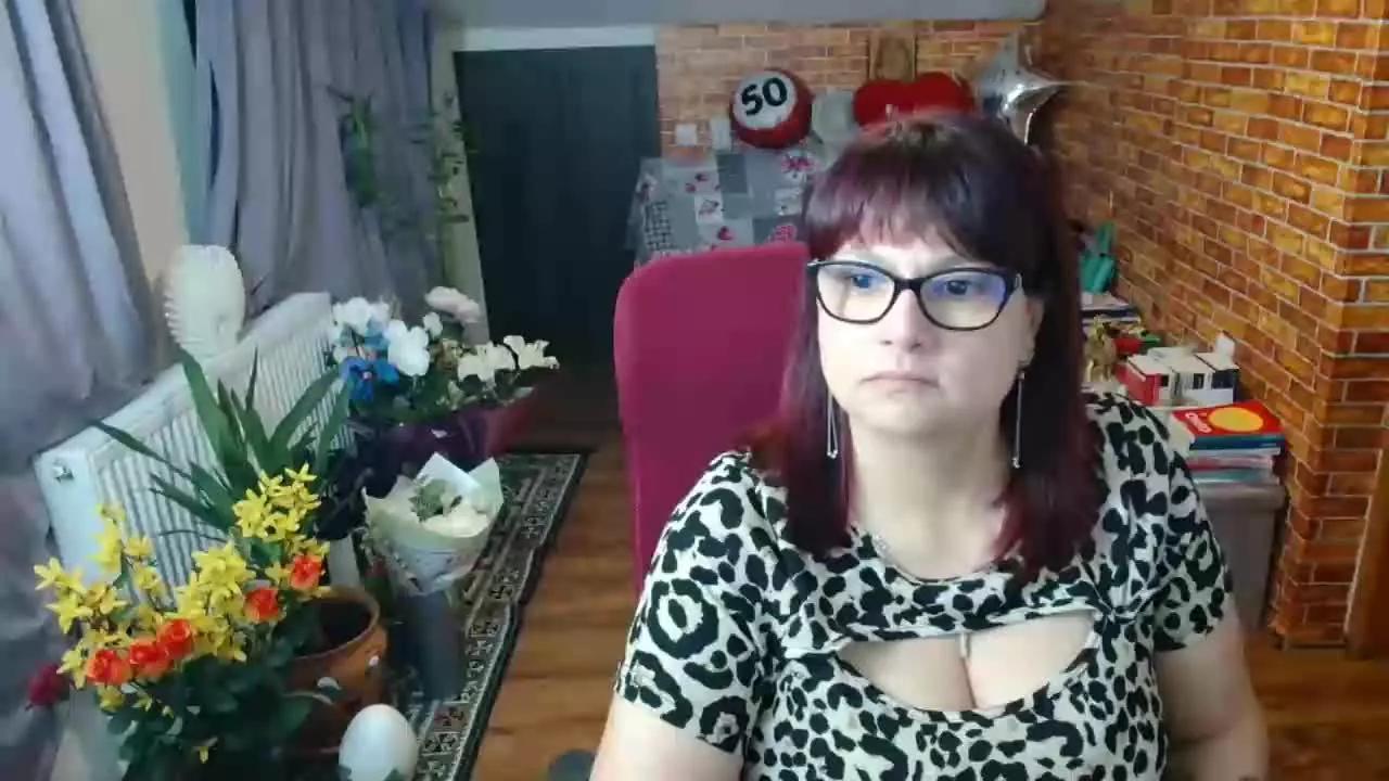 hellen37 from Streamray
