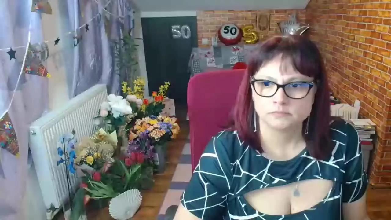 hellen37 from Streamray