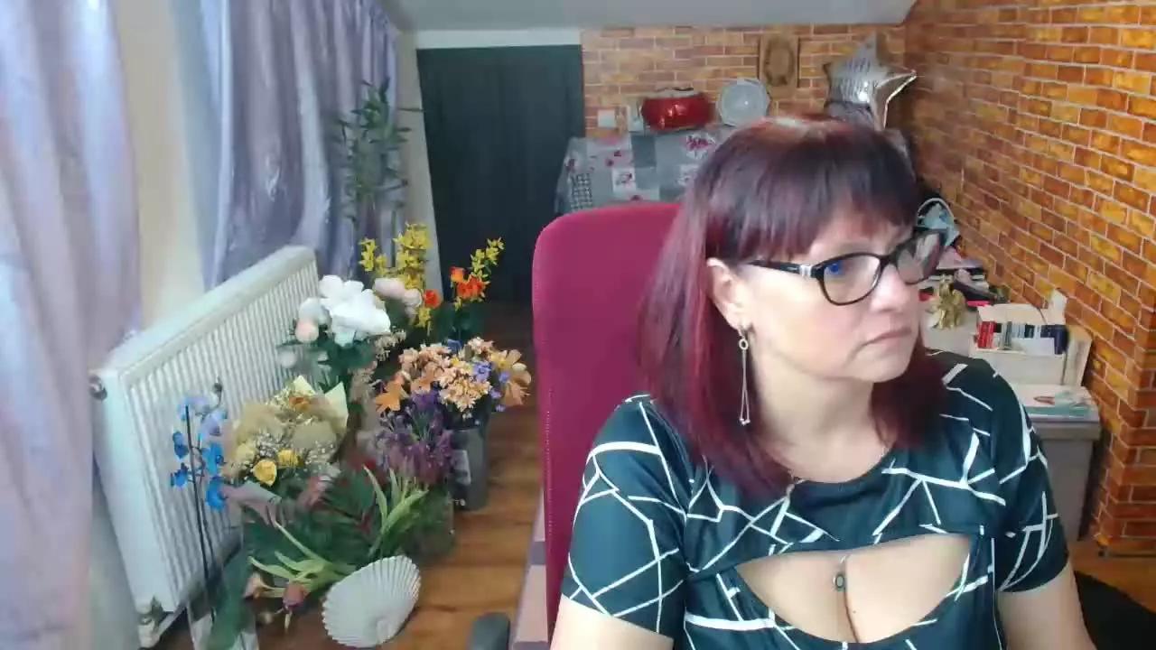 hellen37 from Streamray