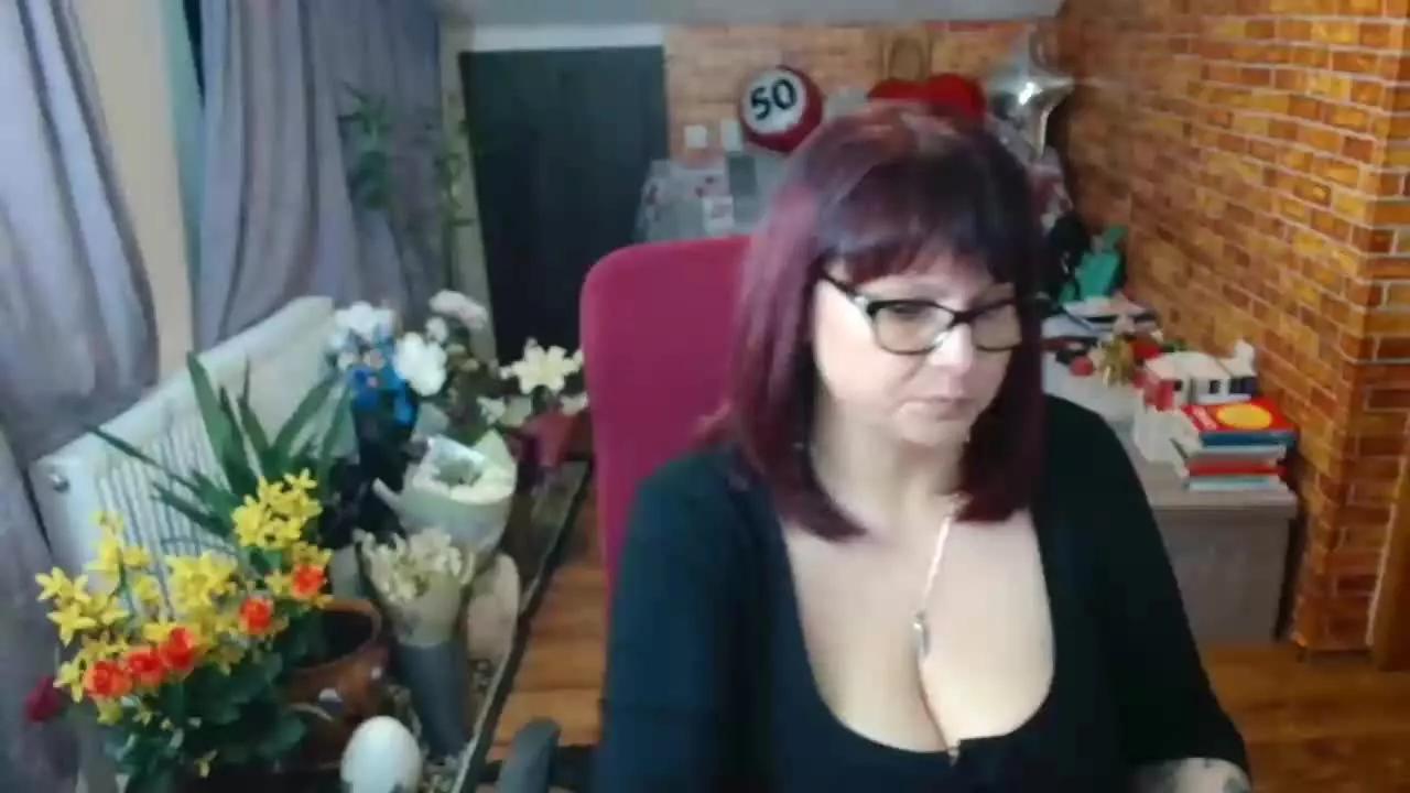 hellen37 from Streamray