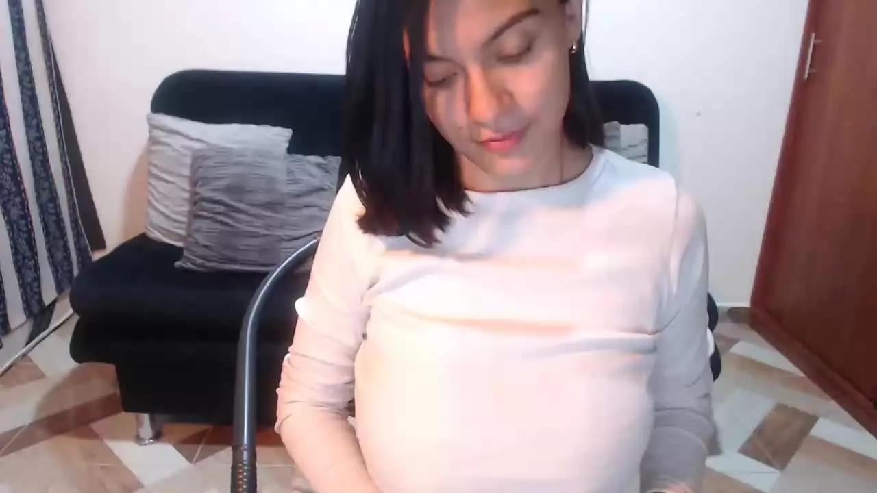 KellySaenz from Streamray