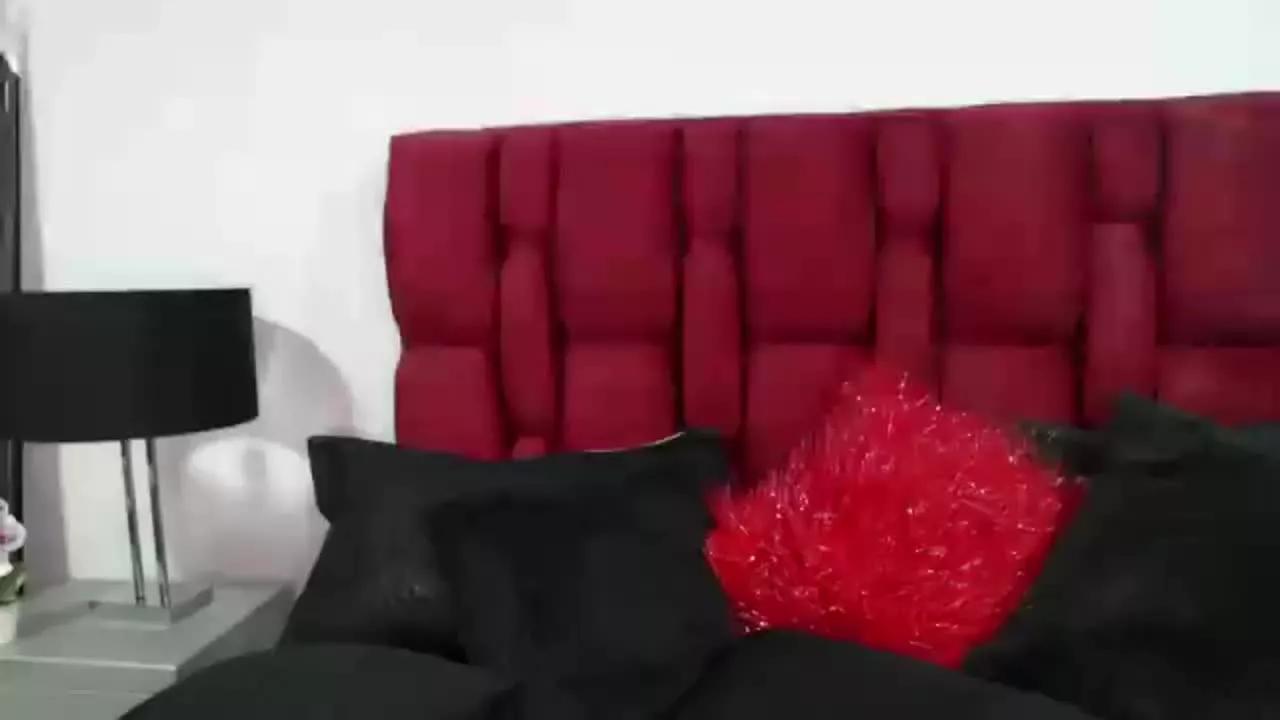 MaddyMills from Streamray