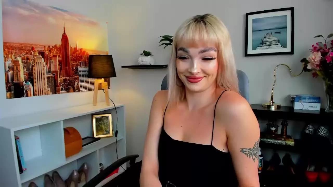 PollyDesire from Streamray