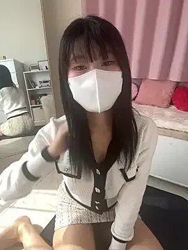 Offline -Nyanko-chan- on StripChat