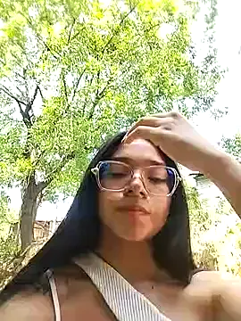 Offline -VICKKY on StripChat