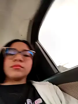 Offline -VICKKY on StripChat