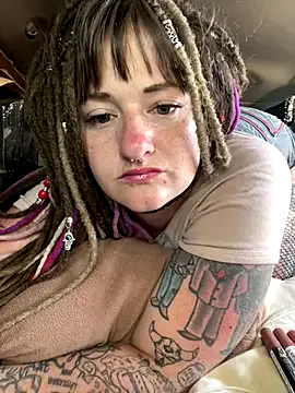 Offline 1-800-FUCKYOU on StripChat