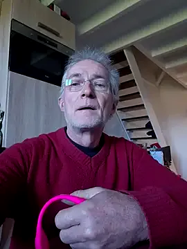 Offline 60philippe on StripChat