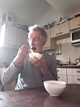 Offline 60philippe on StripChat