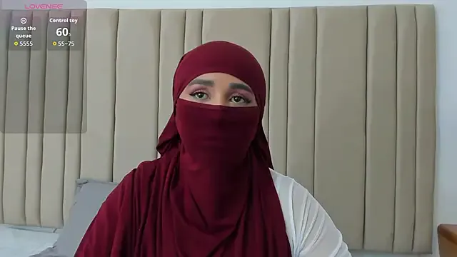 Offline _alishaa_c on StripChat