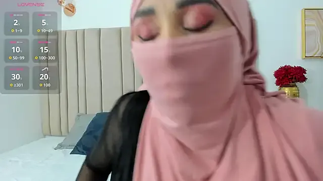 Offline _alishaa_c on StripChat