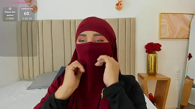 Offline _alishaa_c on StripChat