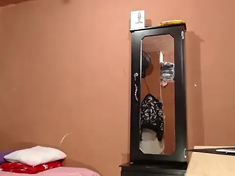 Offline _aslhey_naughty on StripChat