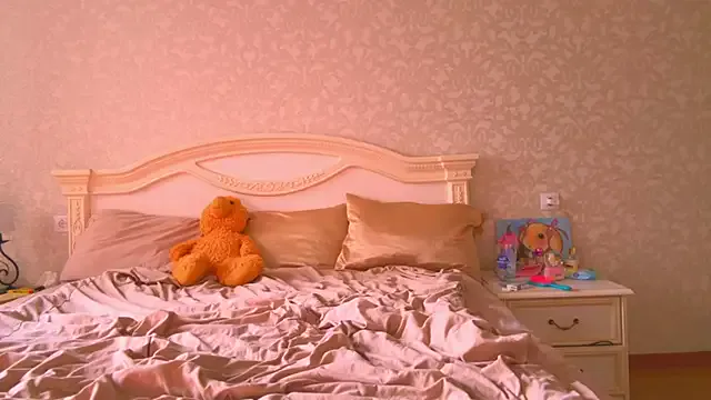 Offline _BunnyDollStella_ on StripChat