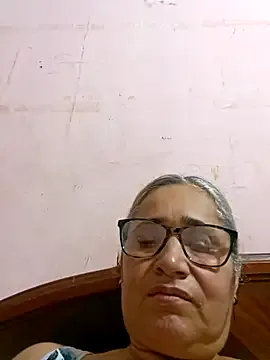 Offline _candi on StripChat