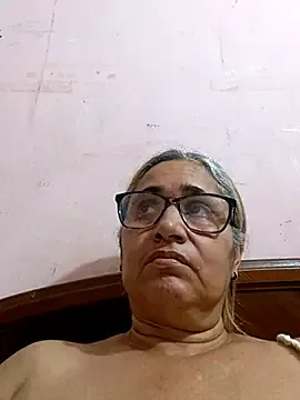 Offline _candi on StripChat