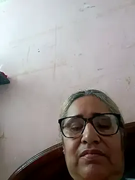 StripChat _candi is Freechat _candi — Poner nombre en las tetas