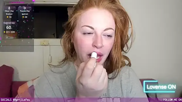 Offline aaprill on StripChat