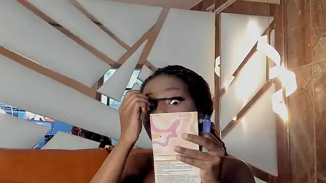 AbbieCyruz on StripChat 