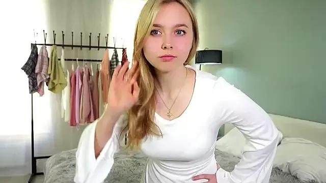 AccaCroyle from StripChat
