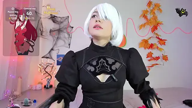 Offline Ahri_howl_sweet on StripChat