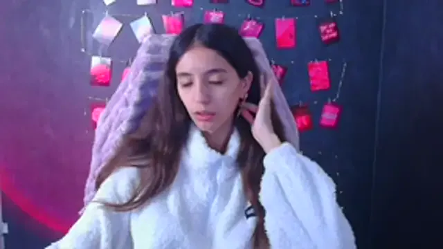 Aishell_ on StripChat