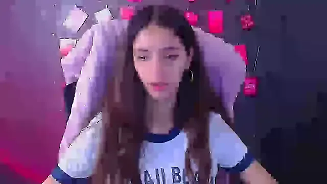 Aishell_ on StripChat