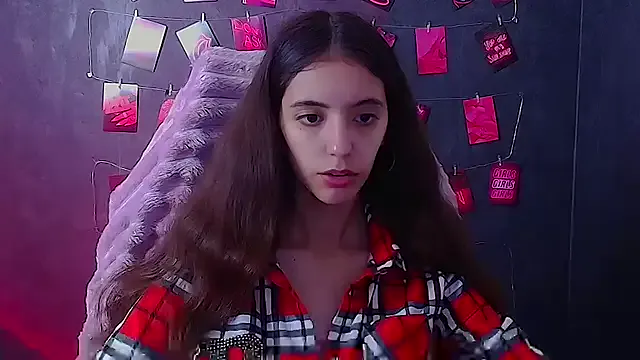 Aishell_ on StripChat