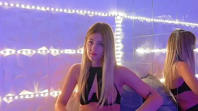 Offline Aishha_ on StripChat