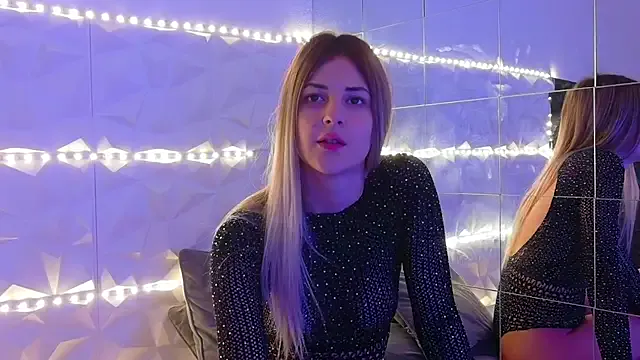 Offline Aishha_ on StripChat