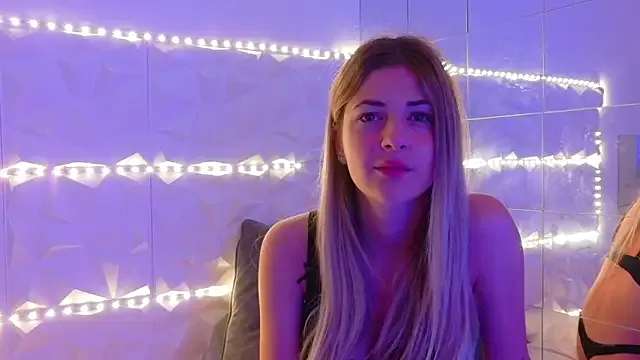 Offline Aishha_ on StripChat