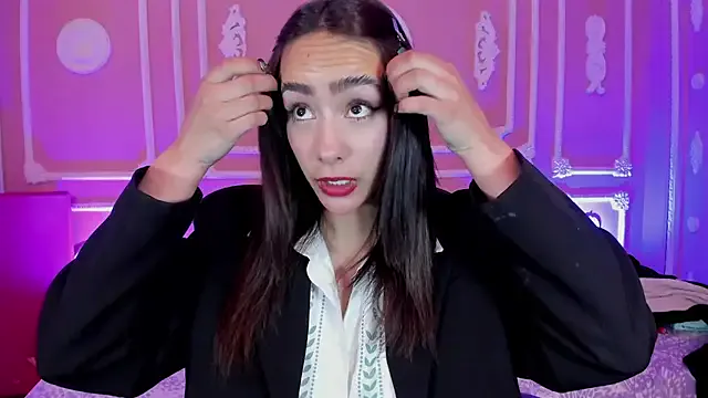 Freechat aitana_johns on StripChat