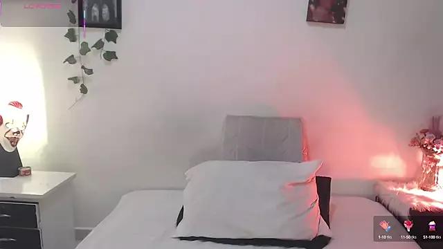 alaia_sweetxxx from StripChat