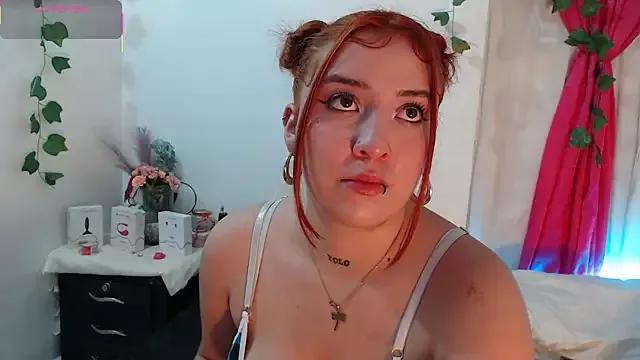 alaia_sweetxxx from StripChat