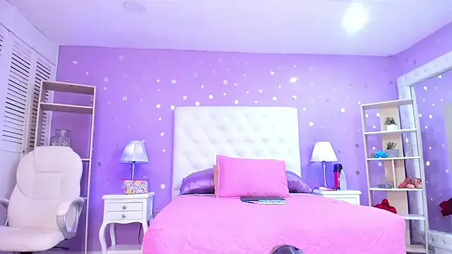 Freechat alana_johnson_0 on StripChat