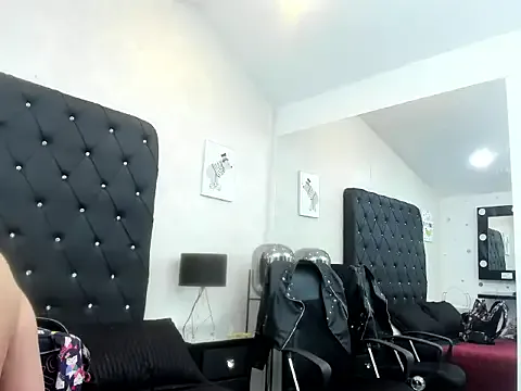 Freechat alana_johnson_0 on StripChat