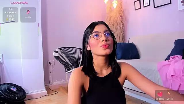 alana_rossetti from StripChat