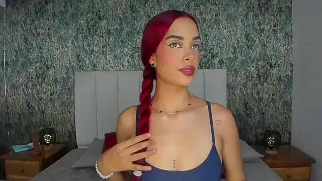 AlannaBlakes from StripChat